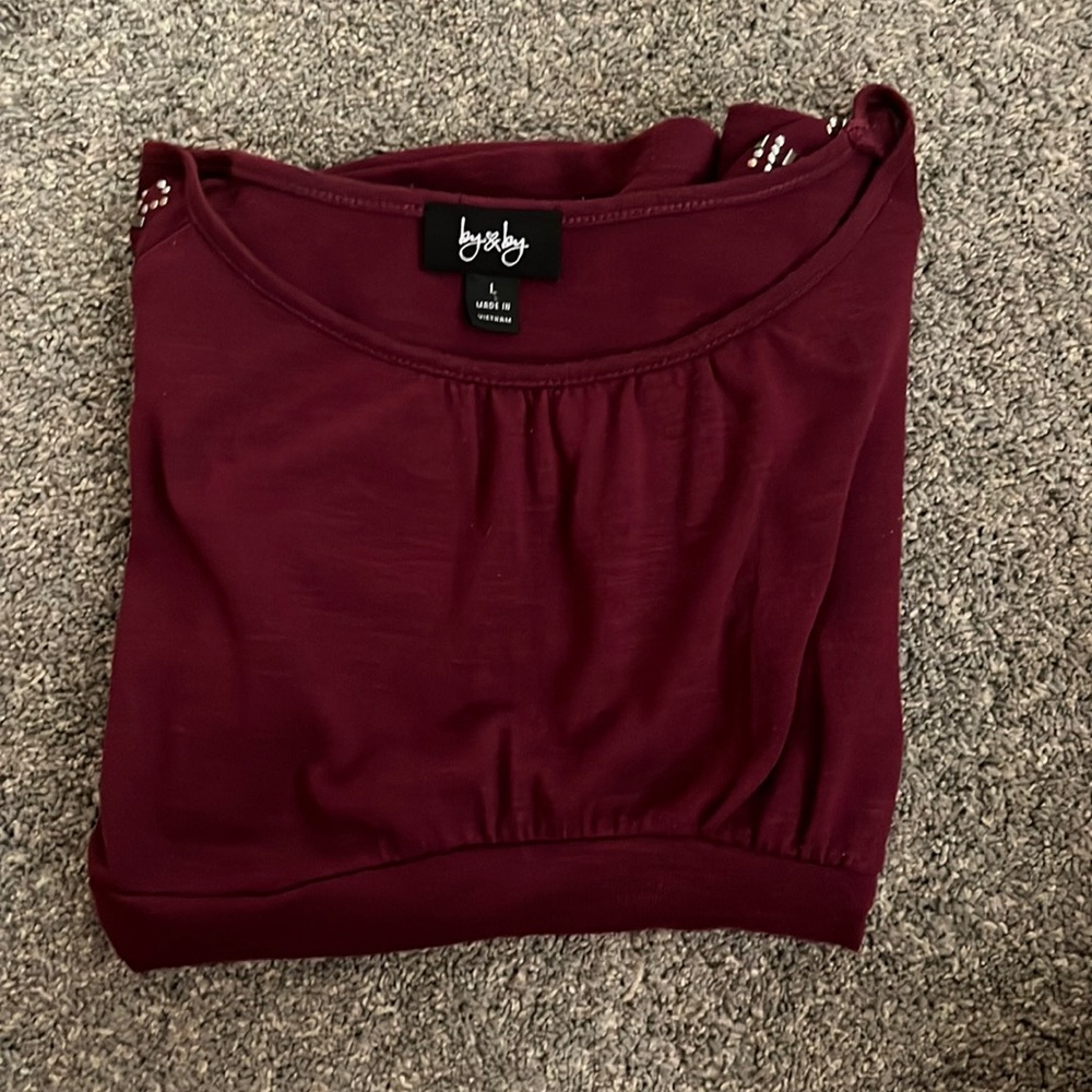 Maroon fitted shirt with gems on sleeves